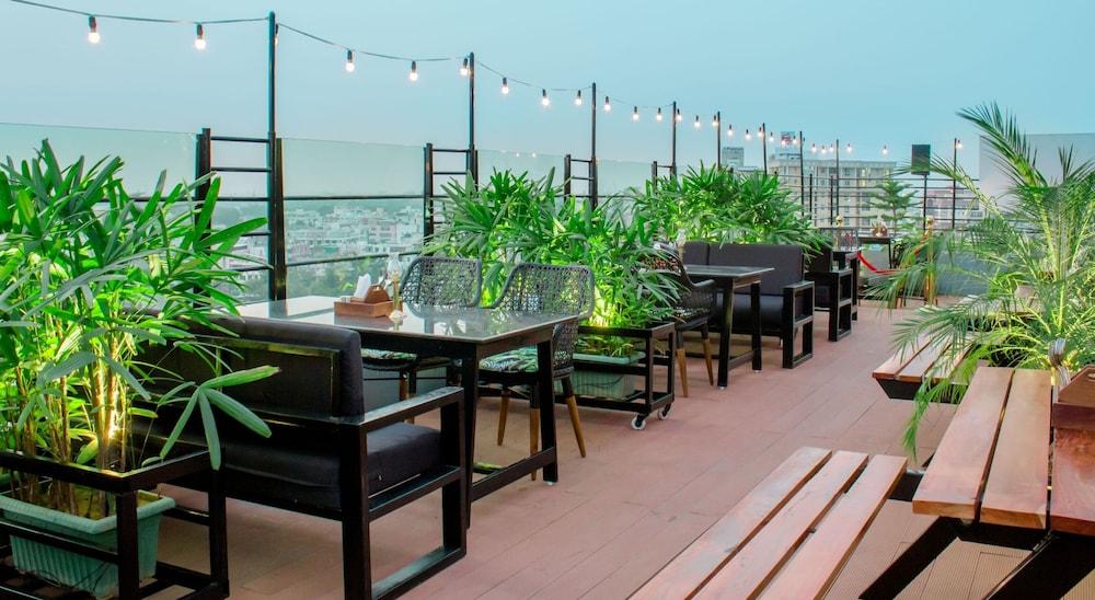 Royal Orchid Central Jaipur, Bani Park Εξωτερικό φωτογραφία